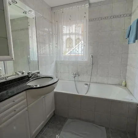 Appartamento Chateau Appartement-fewo 4-bettwohnung Allalin A 31 By Interhome